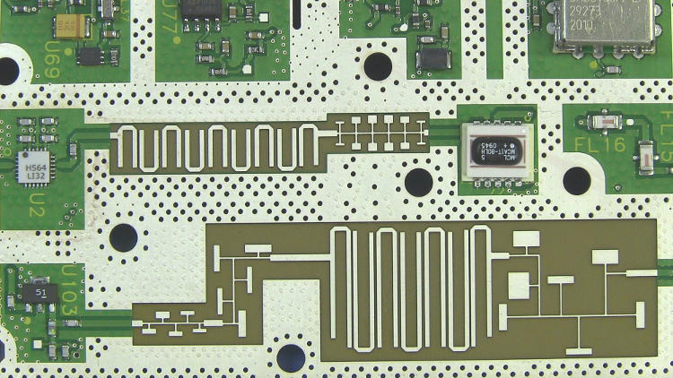 The PCB inside a 20&nbsp;GHz Agilent N9344C spectrum analyzer